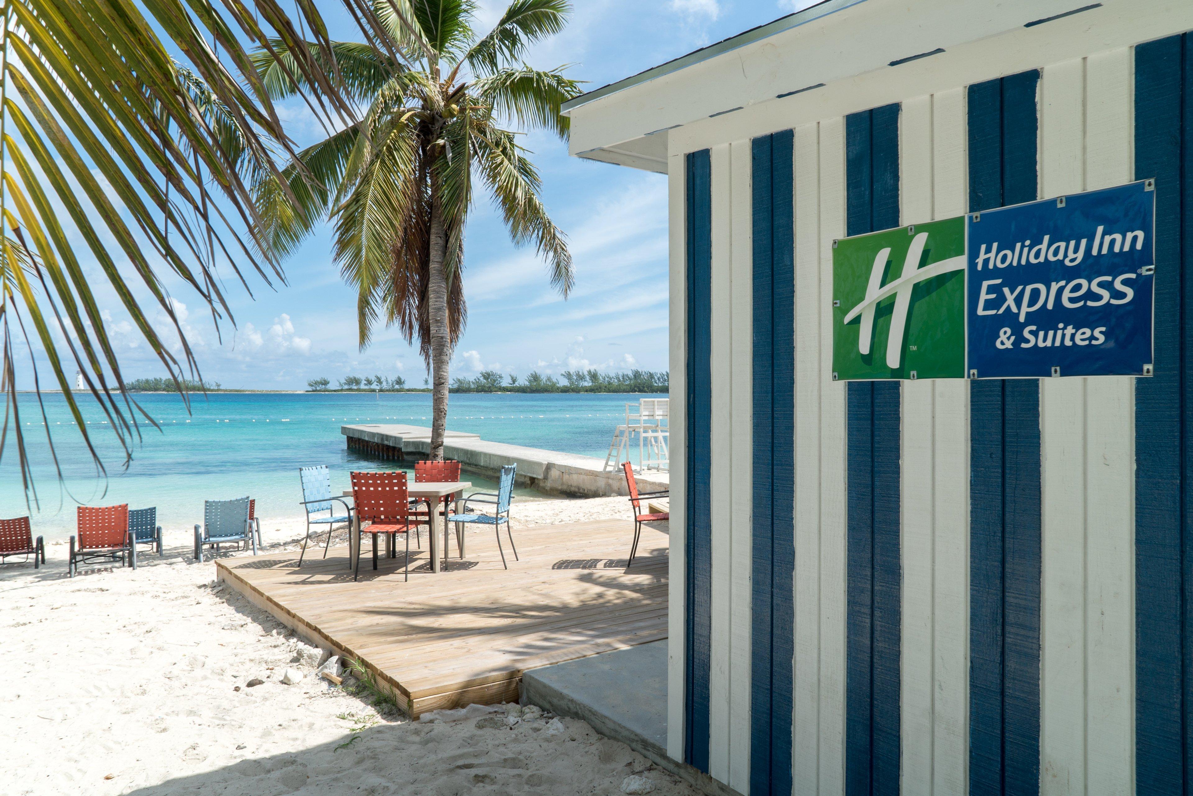 Holiday Inn Express & Suites Nassau, An Ihg Hotel Extérieur photo